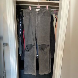 Women's Gray Baggy Jeans Esoteric with Knee Cutouts